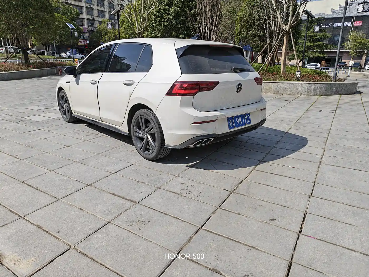 Volkswagen Golf 2023 280TSI DSG R-Line 20th Anniversary Edition фото 6