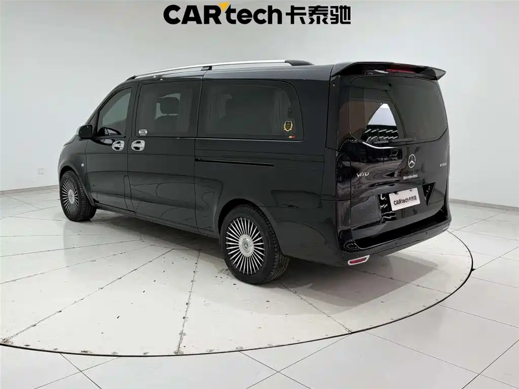 Mercedes-Benz Vito 2021 2.0T Business Edition 9-seater фото 7
