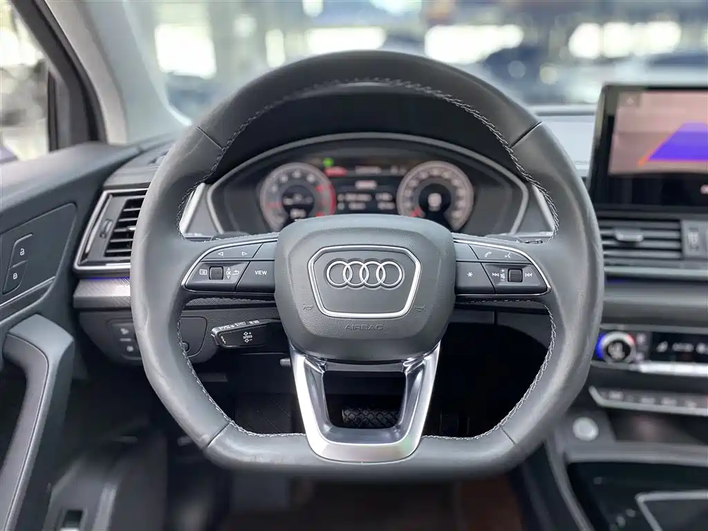 Audi Q5L 2022 40T Luxury Dynamic фото 6