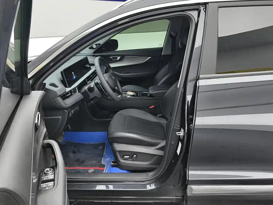 Chery Tiggo 8 PLUS 2023 2022 290TGDI DCT Passion Edition+