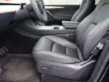 Фото 4 - Tesla Model Y