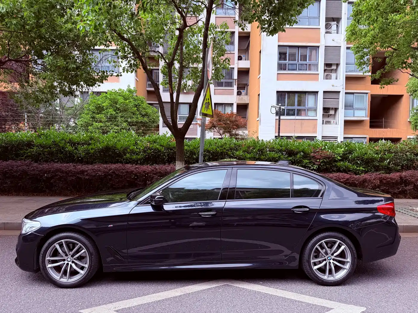 BMW 5 Series 2018 525Li M Sport Package фото 5