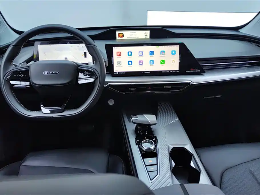 CHANGAN CHANGAN AUCHAN Z6