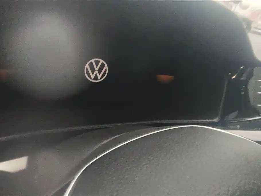 Volkswagen Lavida 2021 1.5L Auto Comfort Edition фото 14
