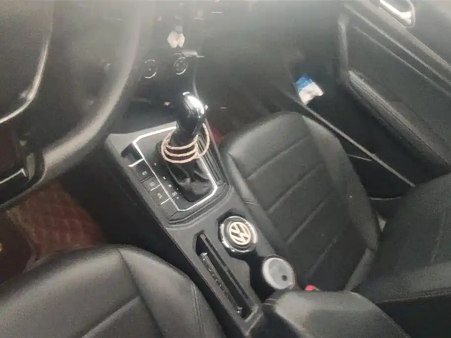 Volkswagen Lavida 2021 1.5L Auto Comfort Edition фото 16
