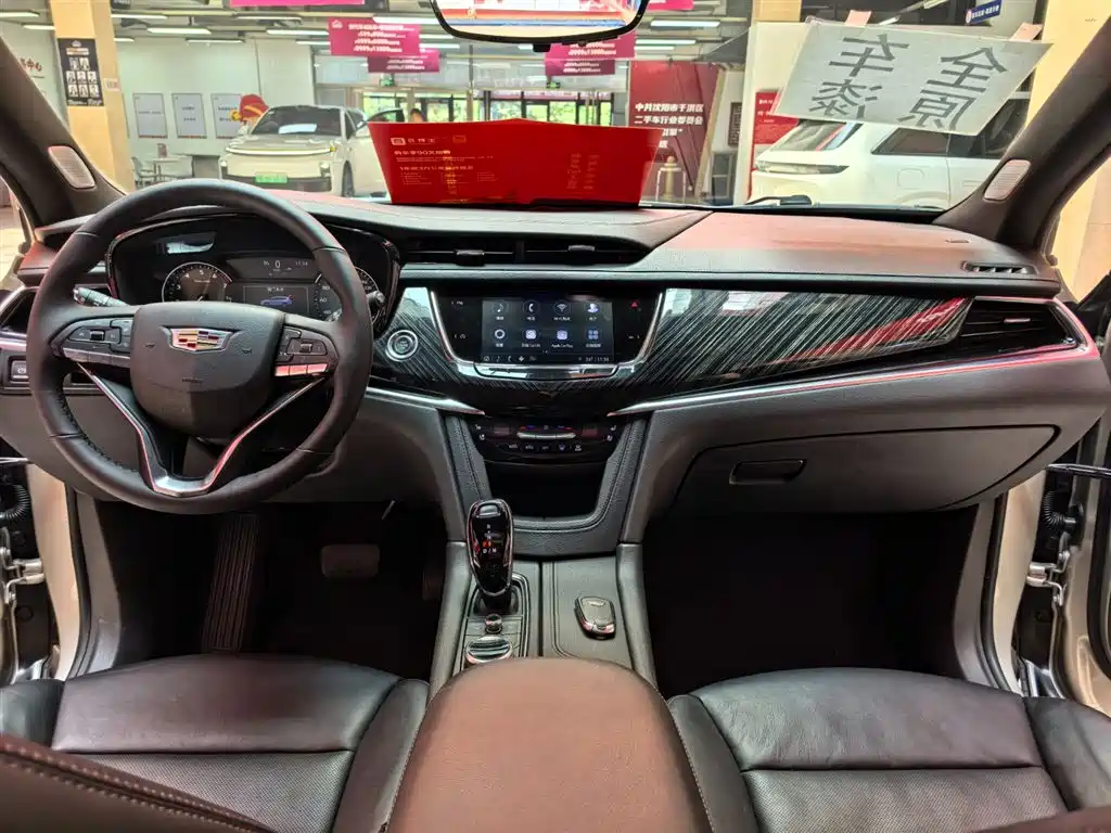 Cadillac XT6 2022 2.0T 6-Seater 4WD Luxury 120th Anniversary Limited Edition фото 11