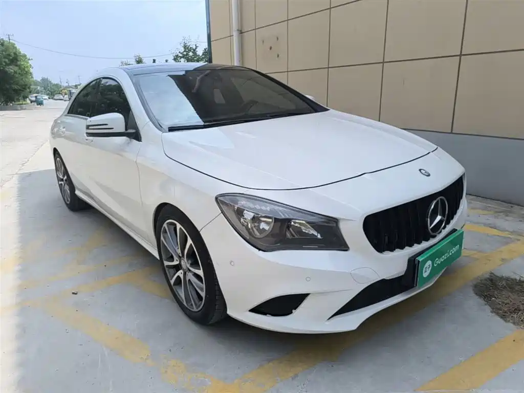 Mercedes-Benz CLA (Import) 2016 CLA 200 Sport фото 4