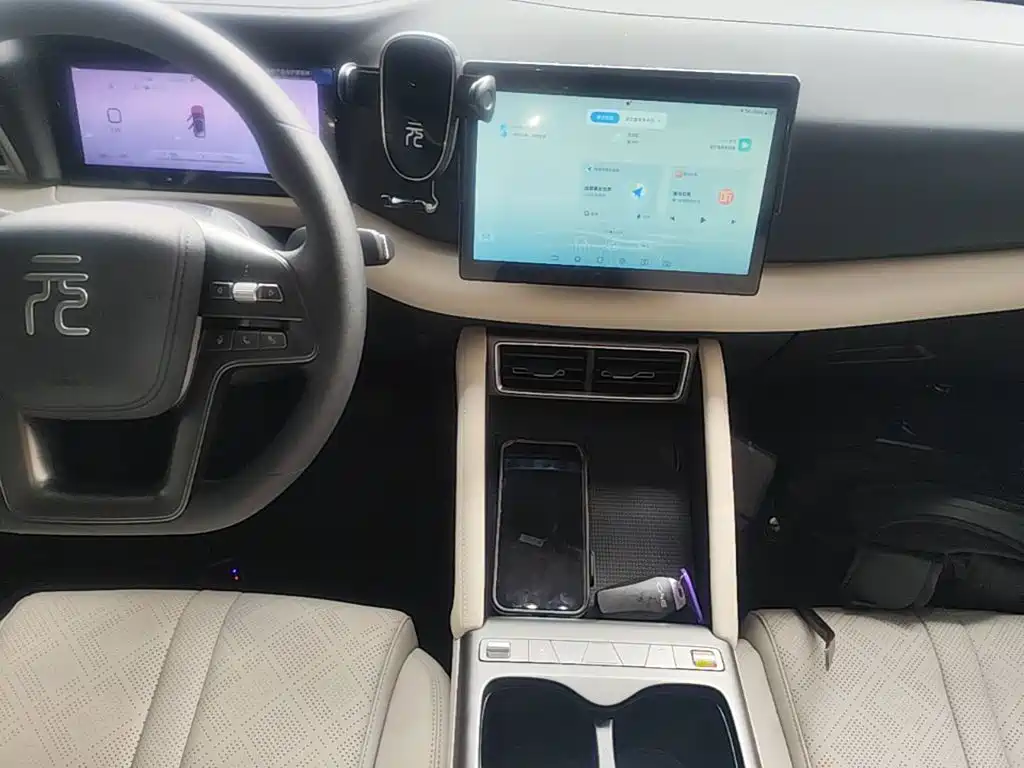 BYD Yuan UP 2025 2025 Model 301KM Navigator