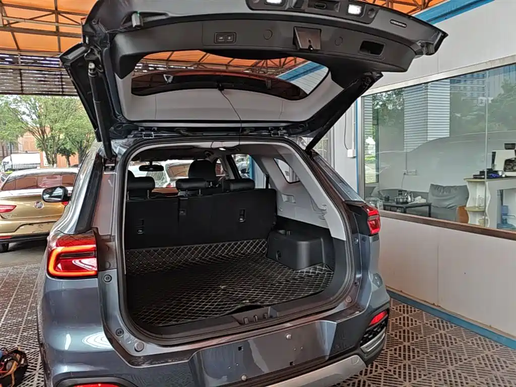 Chery Tiggo 8 2018 2018 1.5TCI Automatic Premium 5-seater