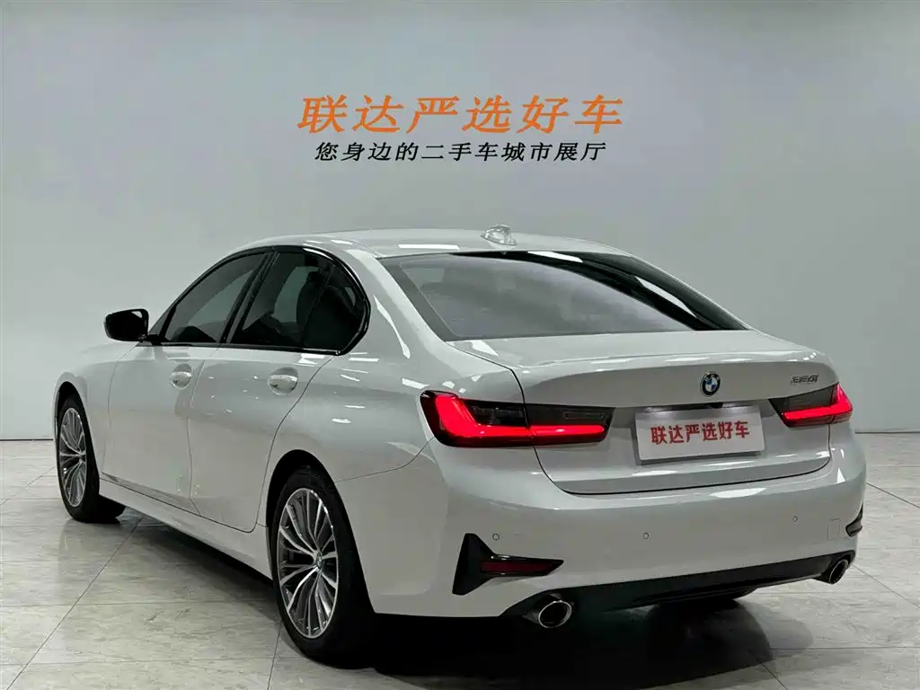BMW 3 Series 2022 320i Sport Package фото 24