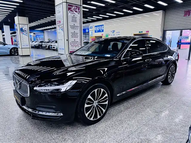 Volvo S90 2023 B5 Intelligent Comfort Luxury Edition