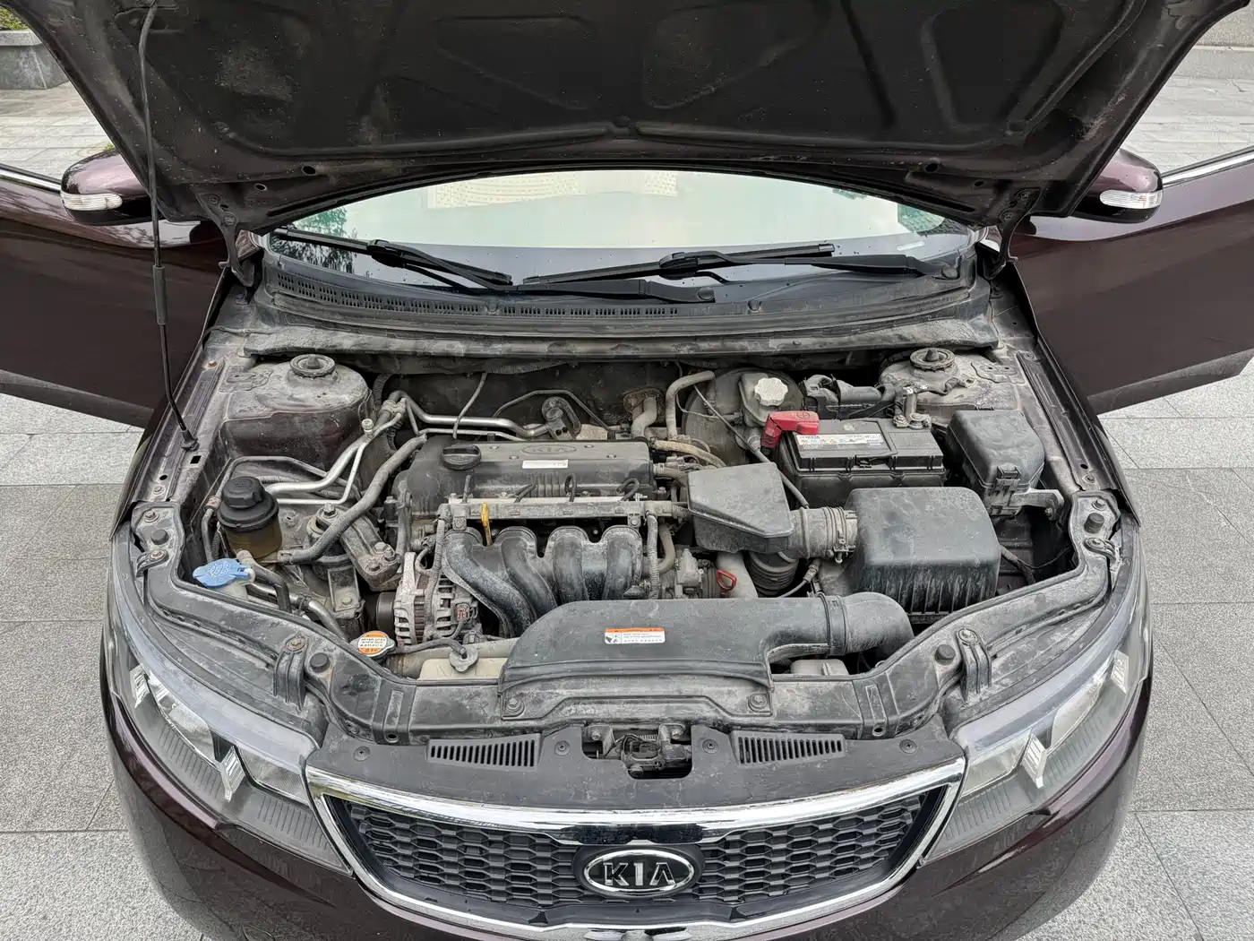Kia Forte 2011 Model 1.6L AT GL фото 17