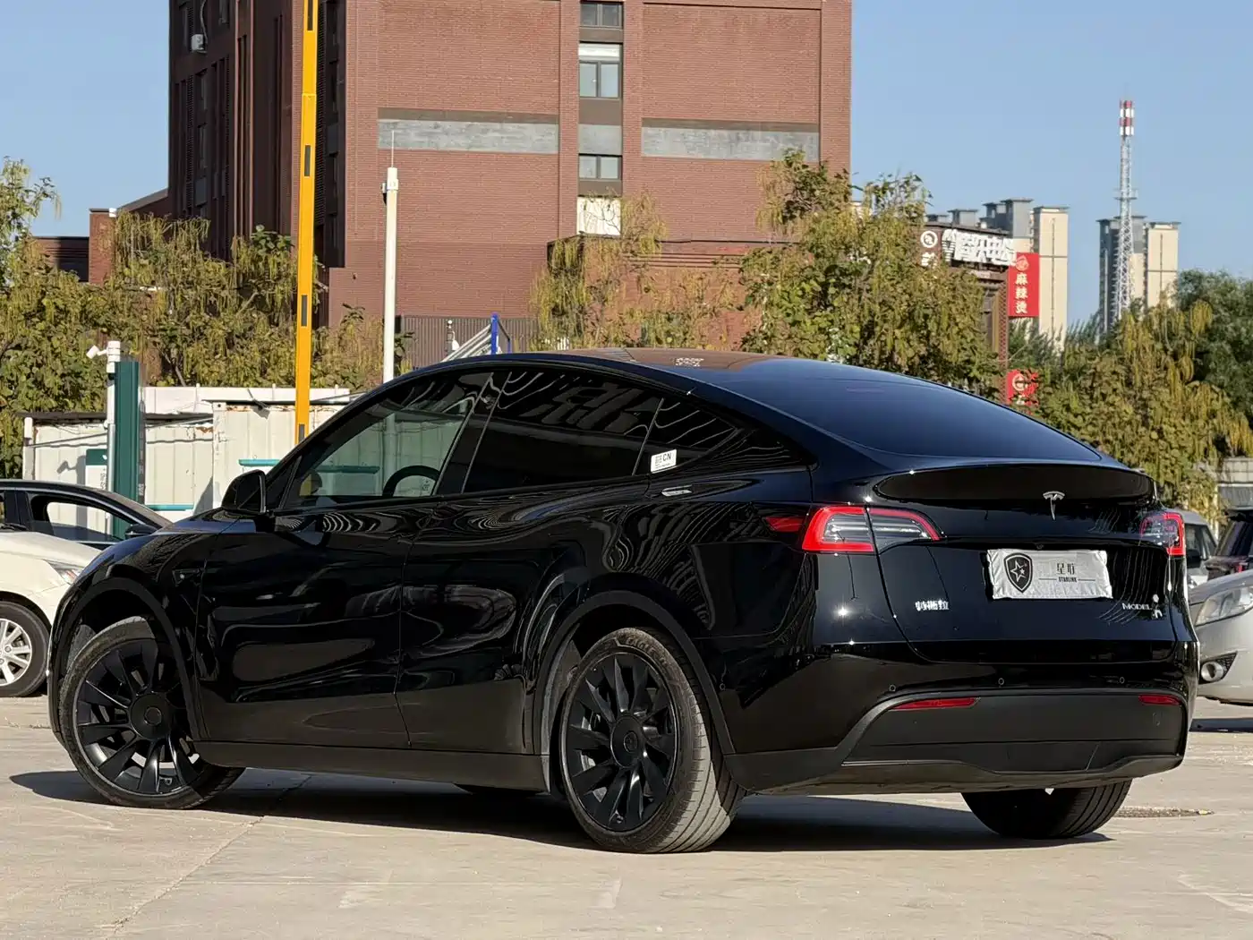 Фото 4 - Tesla Model Y