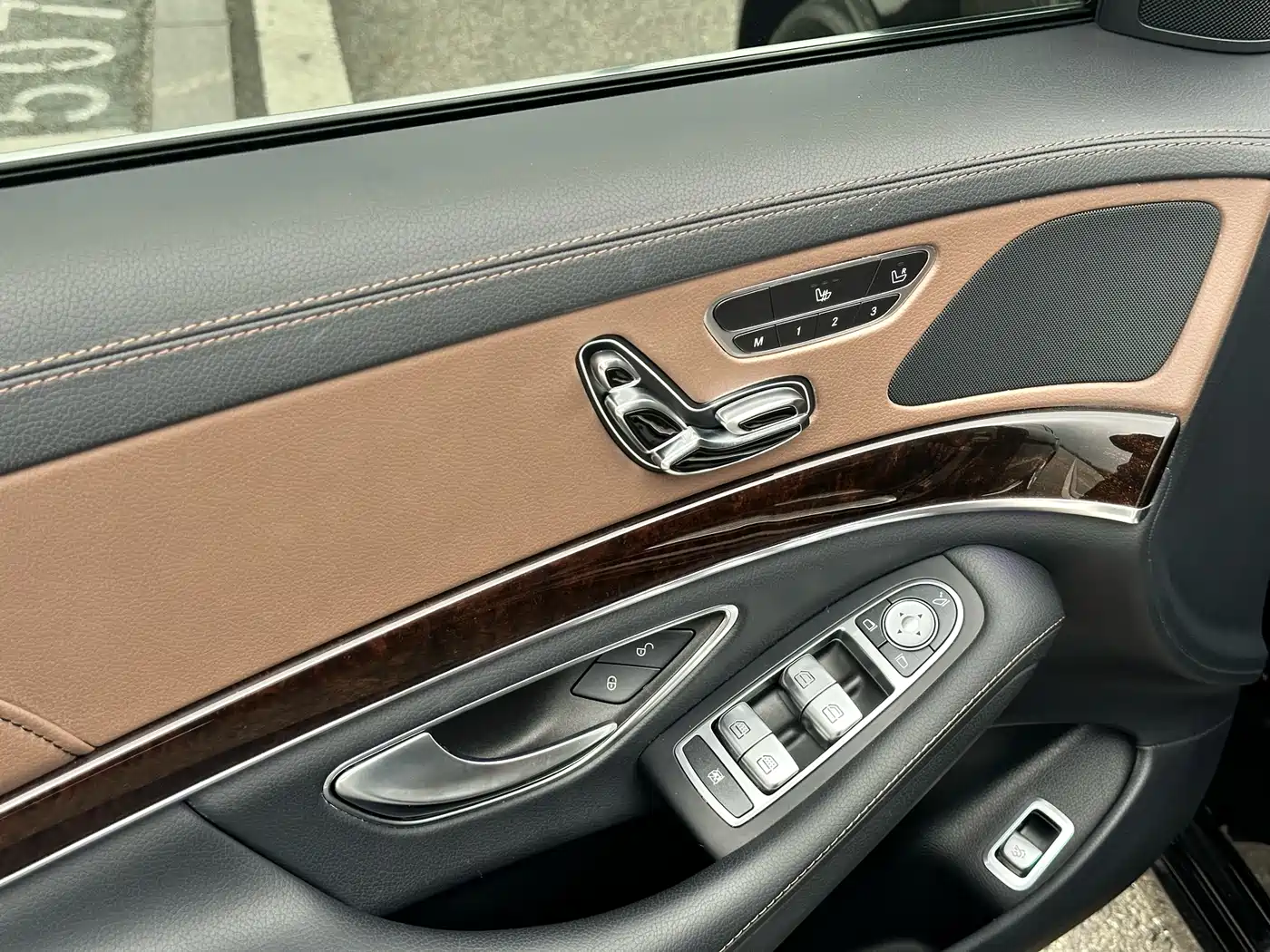 Mercedes-Benz S-Class 2019 S 350 L Premium Ultimate Edition фото 9