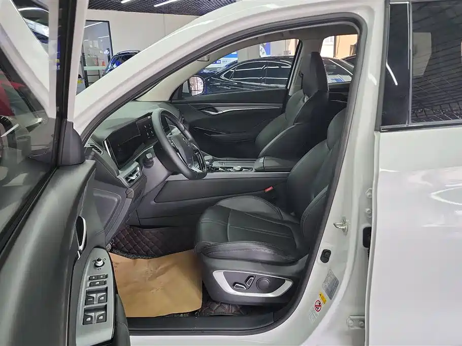 CHANGAN CS75 PLUS