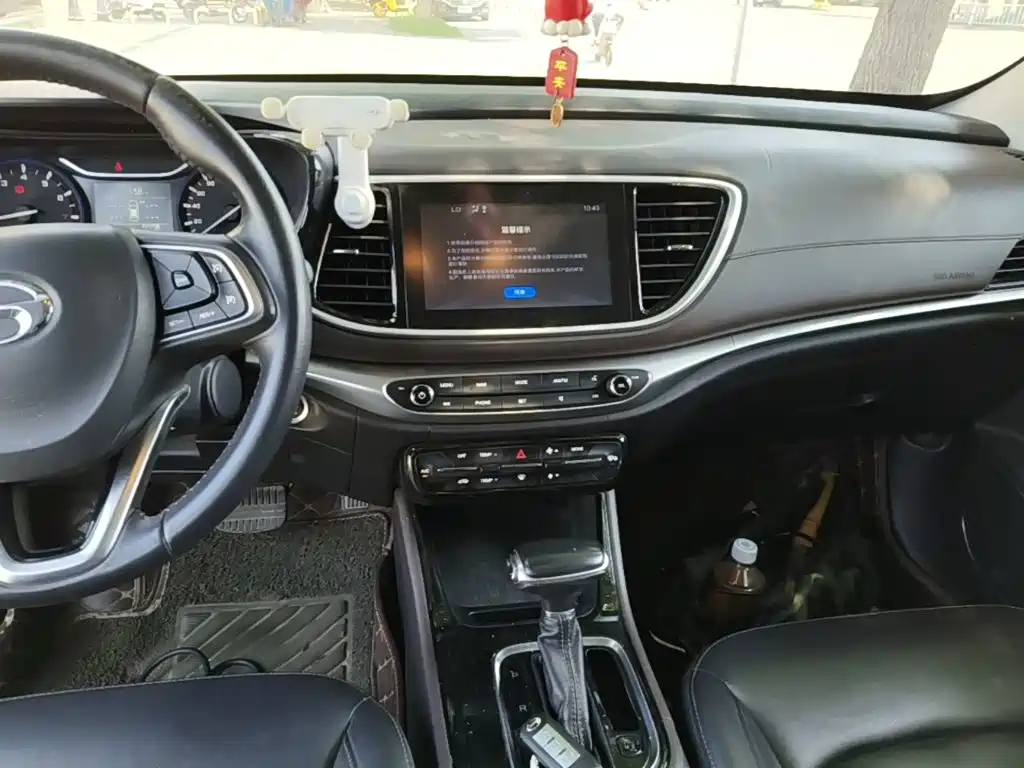 GAC Trumpchi Trumpchi GA4 2018 2018 200T Automatic Luxury