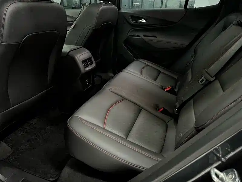 Chevrolet Equinox 2021 550T RS Smart Tuojie Edition фото 11