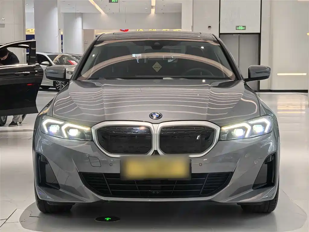BMW i3 2022 eDrive 35 L фото 7
