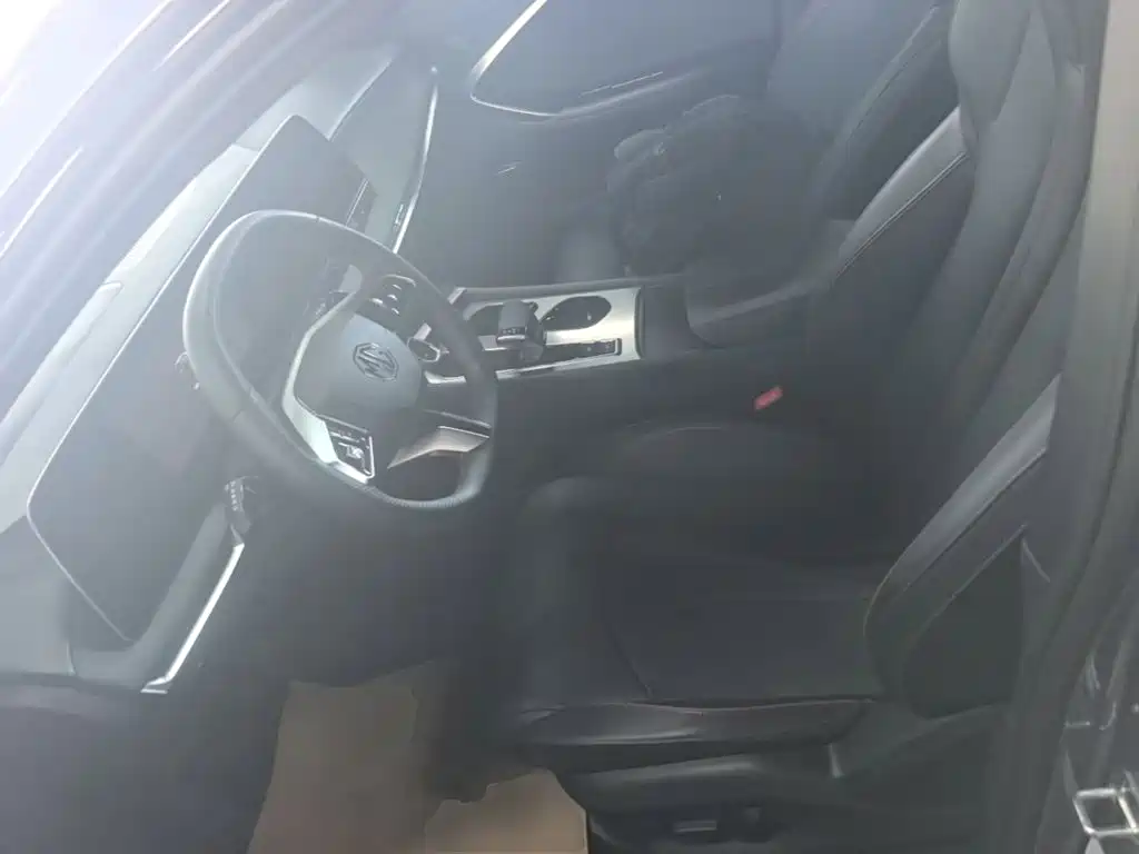 MG MG7 2025 2023 1.5T DCT Ultimate Comfort Edition