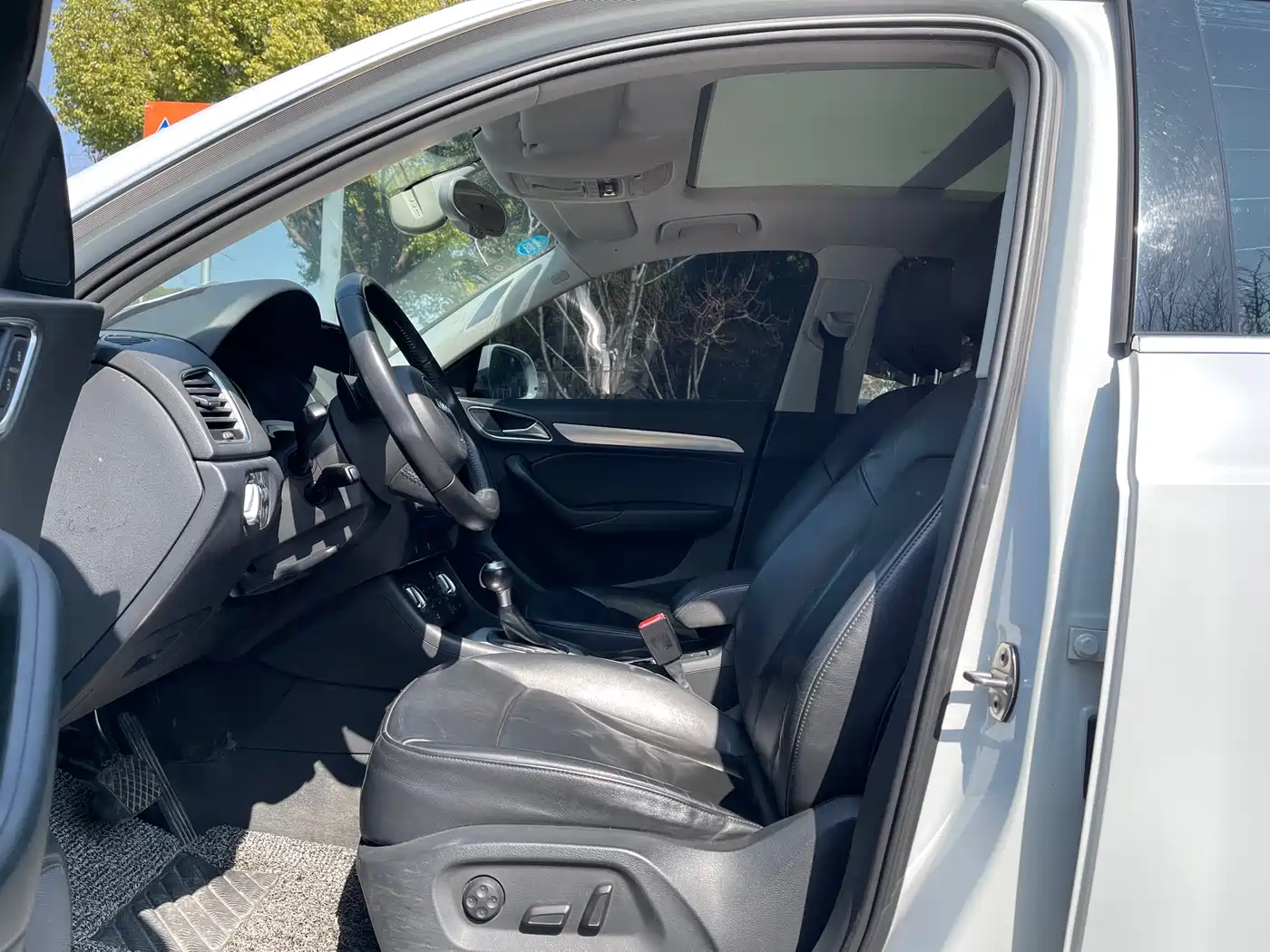 Audi Q3 2013 35 TFSI Comfort фото 8