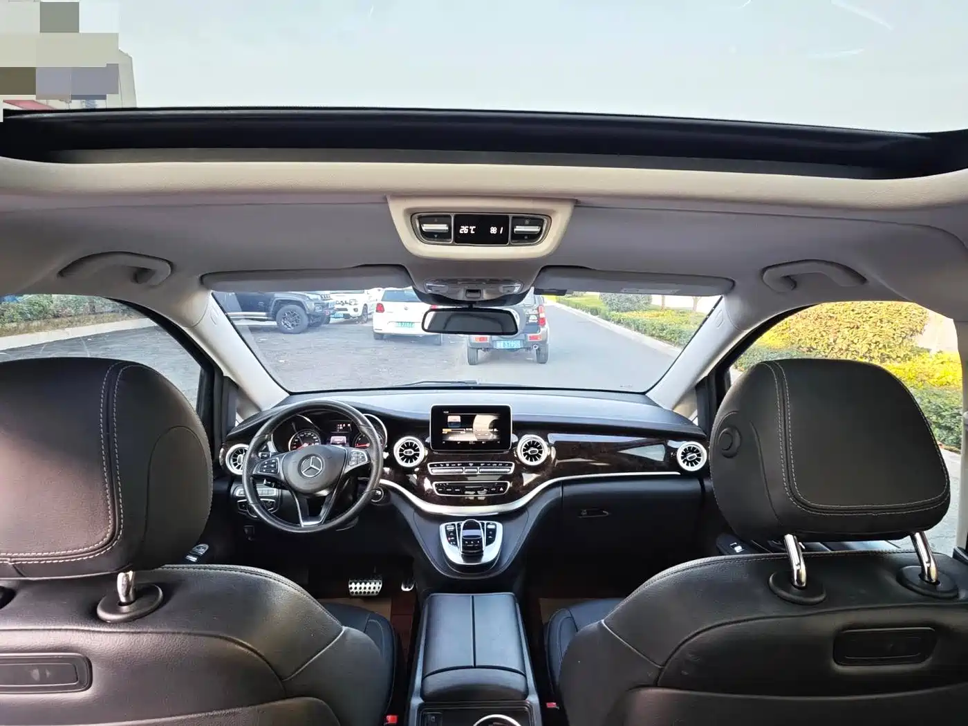 Mercedes-Benz V-Class 2018 V 260 L Premium Long Version China V фото 3