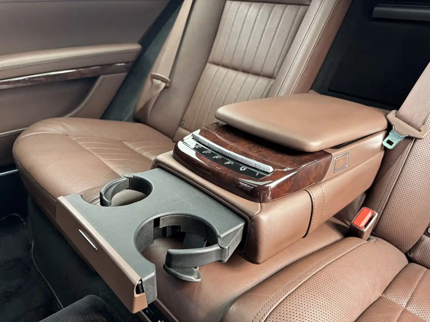 Mercedes-Benz S-Class 2012 S 600 L Grand Edition фото 9