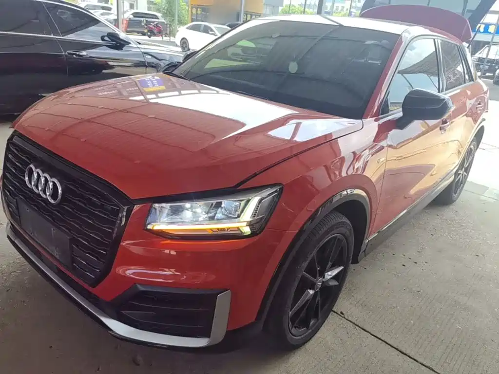 Фото 2 - Audi Q2L
