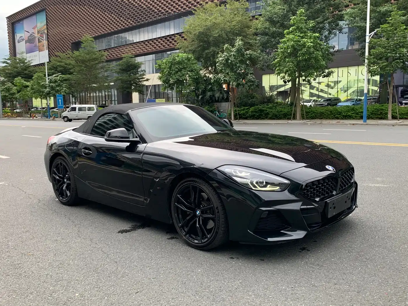 BMW Z4 2019 sDrive 25i M Sport Package фото 2