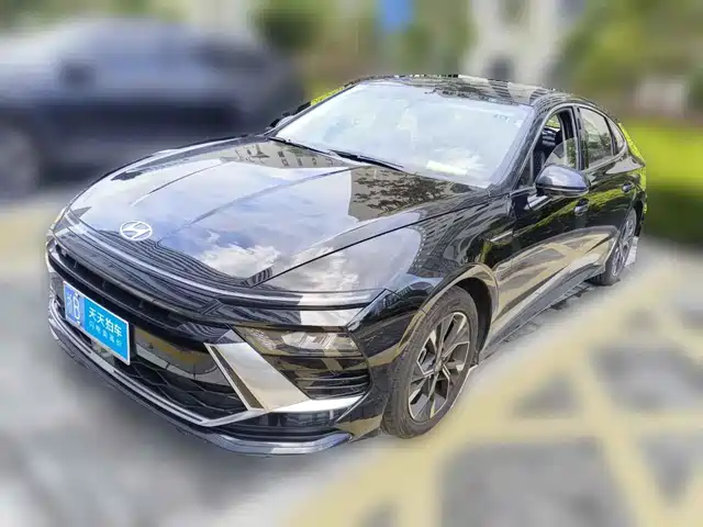 Hyundai Sonata 2024 1.5T Pro — фото 1