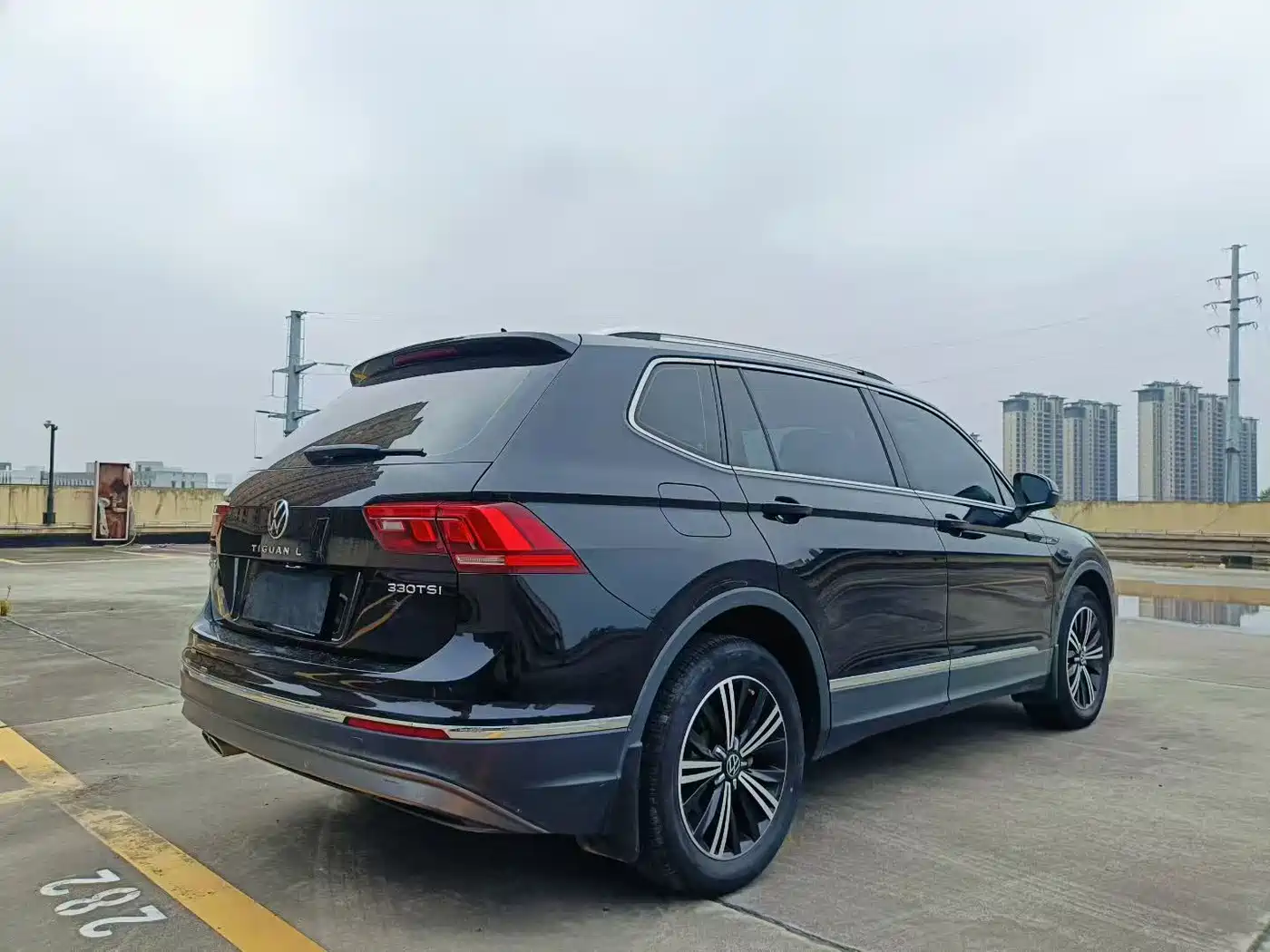 Volkswagen Teramont 2020 330TSI 2WD Luxury China VI фото 8