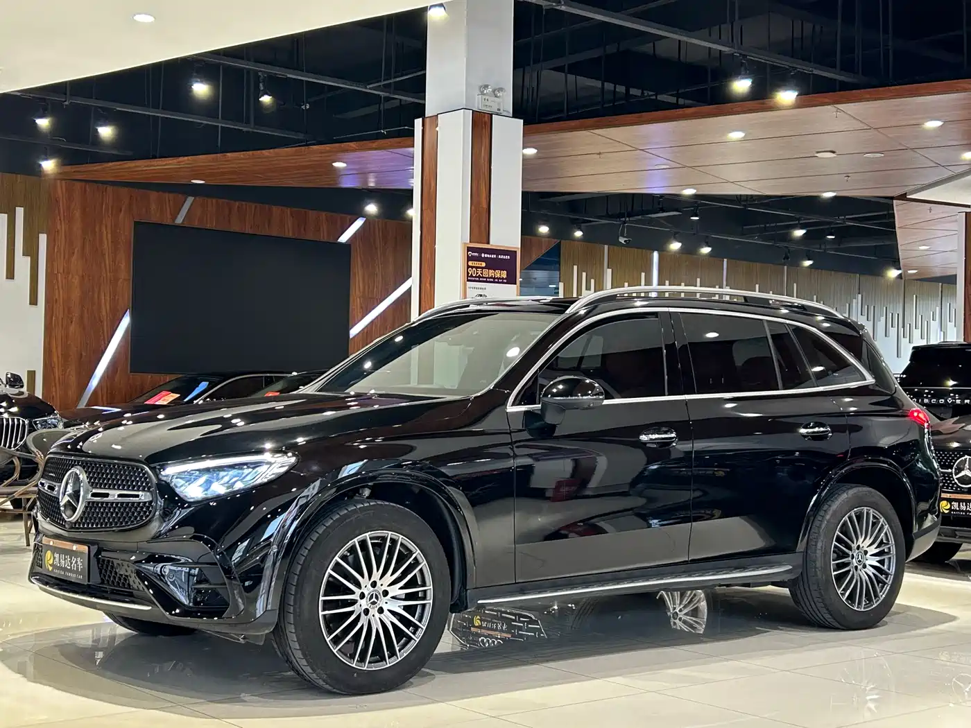 Mercedes-Benz GLC 2024 Facelift GLC 300 L 4MATIC Sport 5-seater