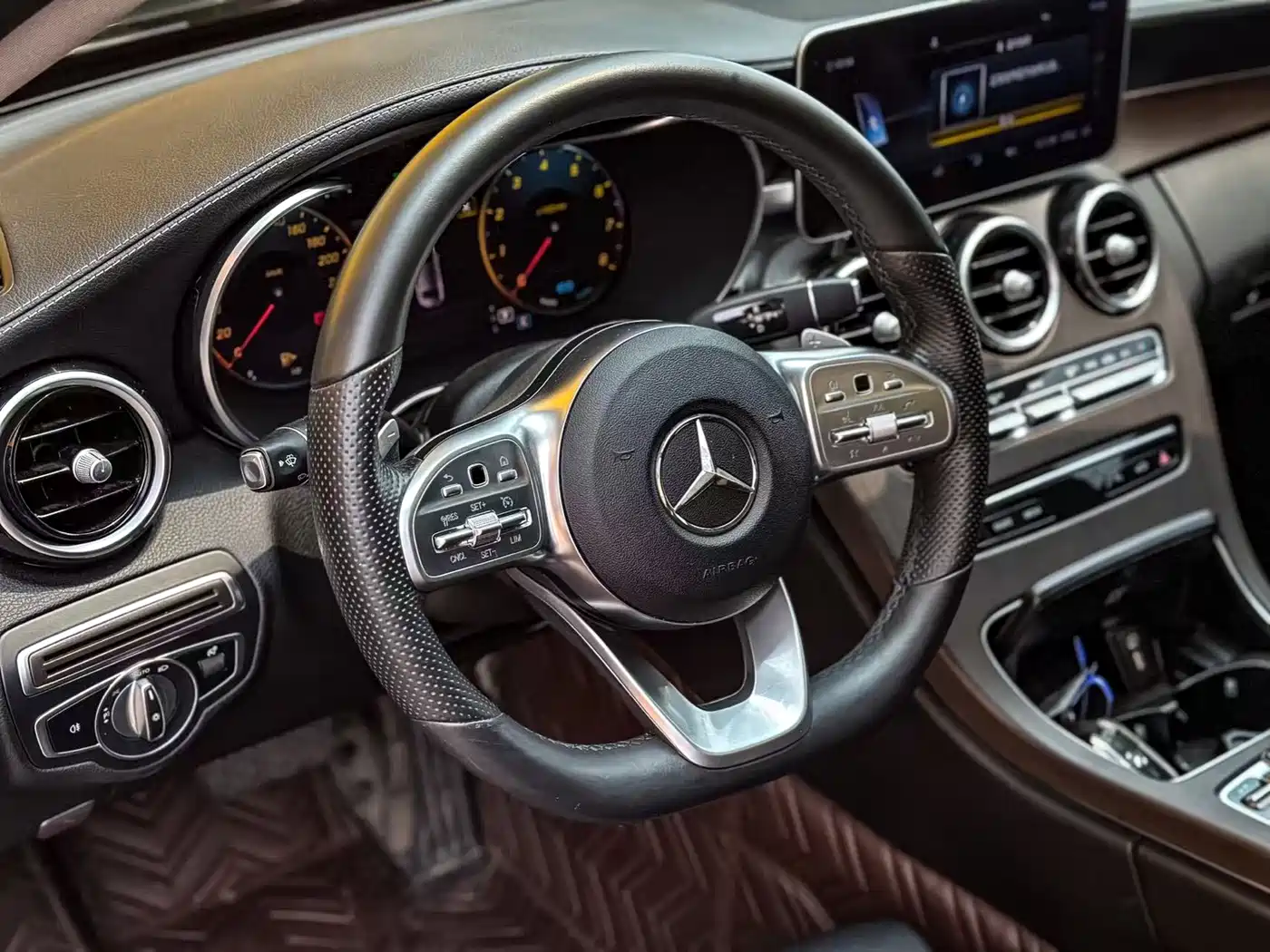 Mercedes-Benz C-Class 2020 C 260 L Sport фото 4