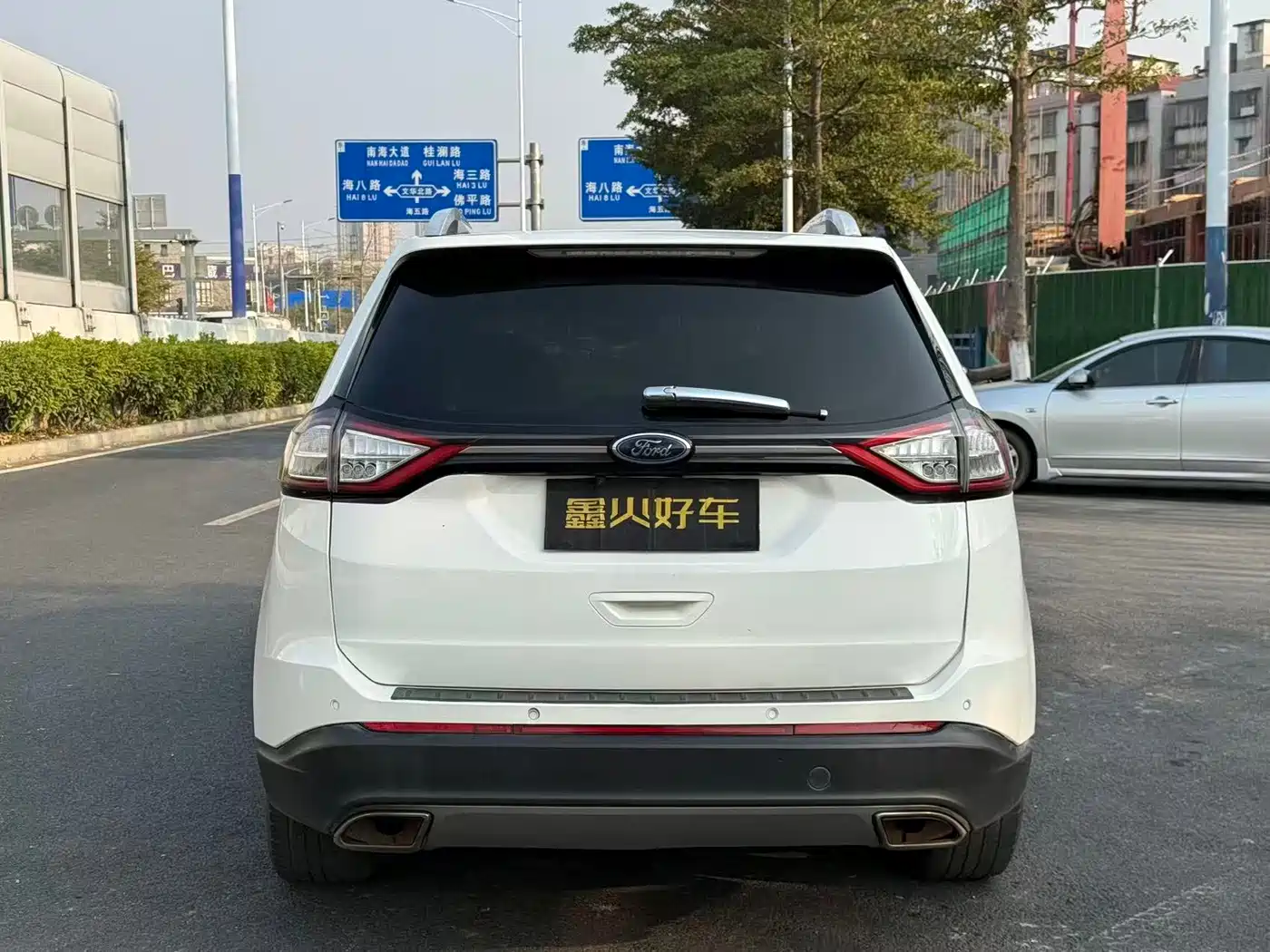 Фото 6 - Ford Edge
