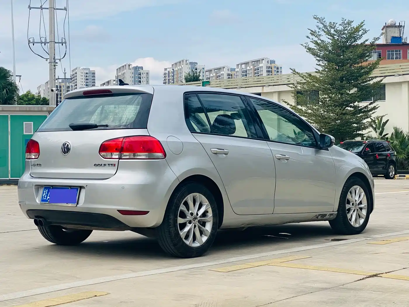 Volkswagen Golf 2010 1.4TSI Automatic Luxury фото 15