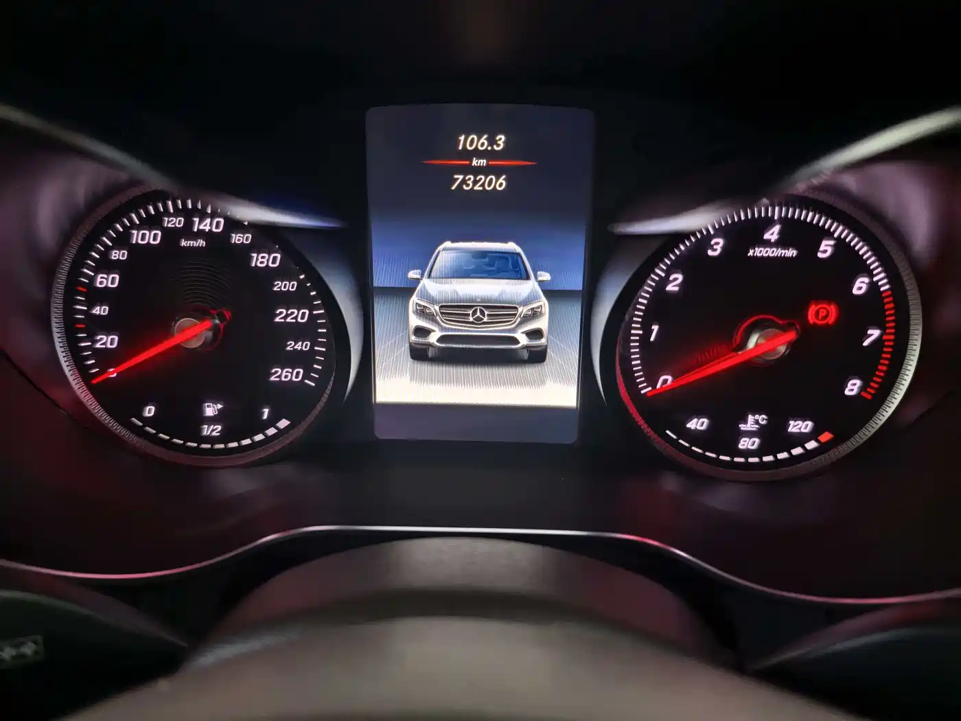 Mercedes-Benz GLC 2018 GLC 260 4MATIC Luxury фото 7