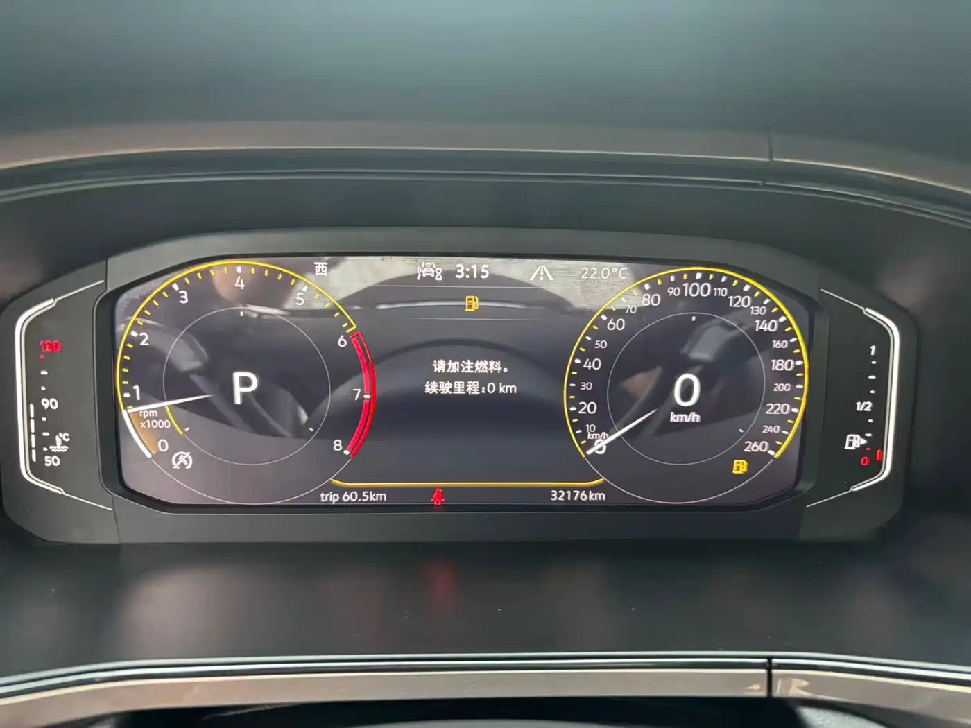 Volkswagen Tharu 2022 280TSI FWD Luxury Edition фото 8