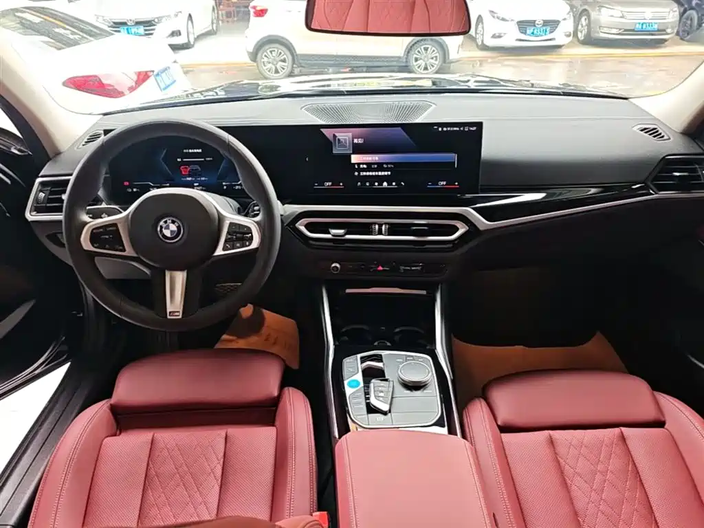 BMW i3 2024 eDrive 35 L фото 10
