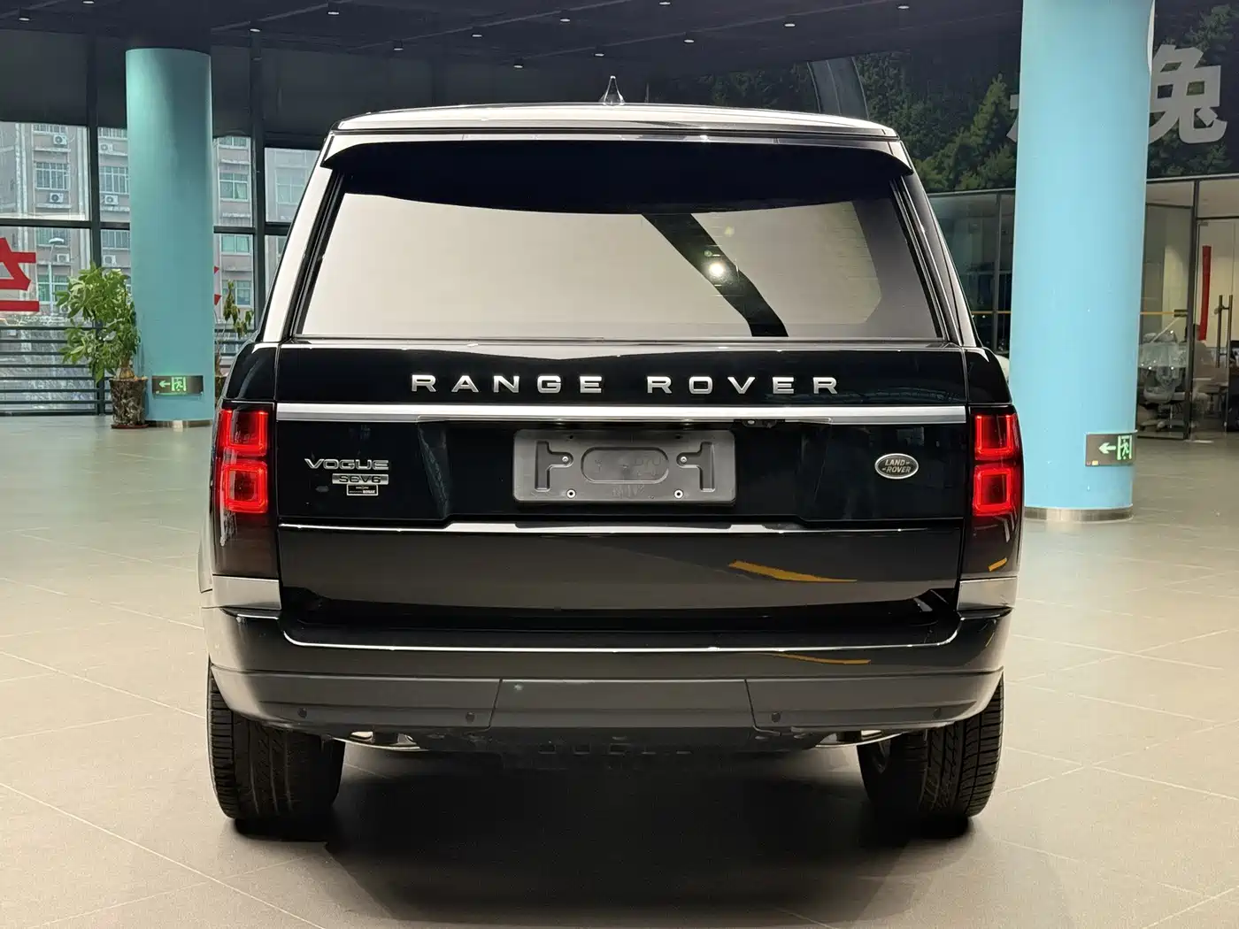 Land Rover Range Rover 2017 3.0 SC V6 Vogue фото 5