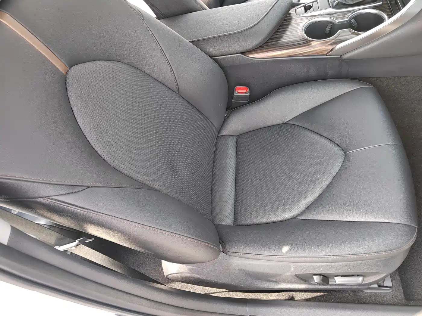Toyota Camry 2019 2.0G Luxury (China V) фото 11