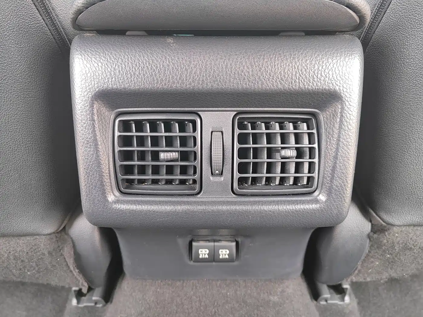 Toyota Camry 2019 2.0G Luxury (China V) фото 14