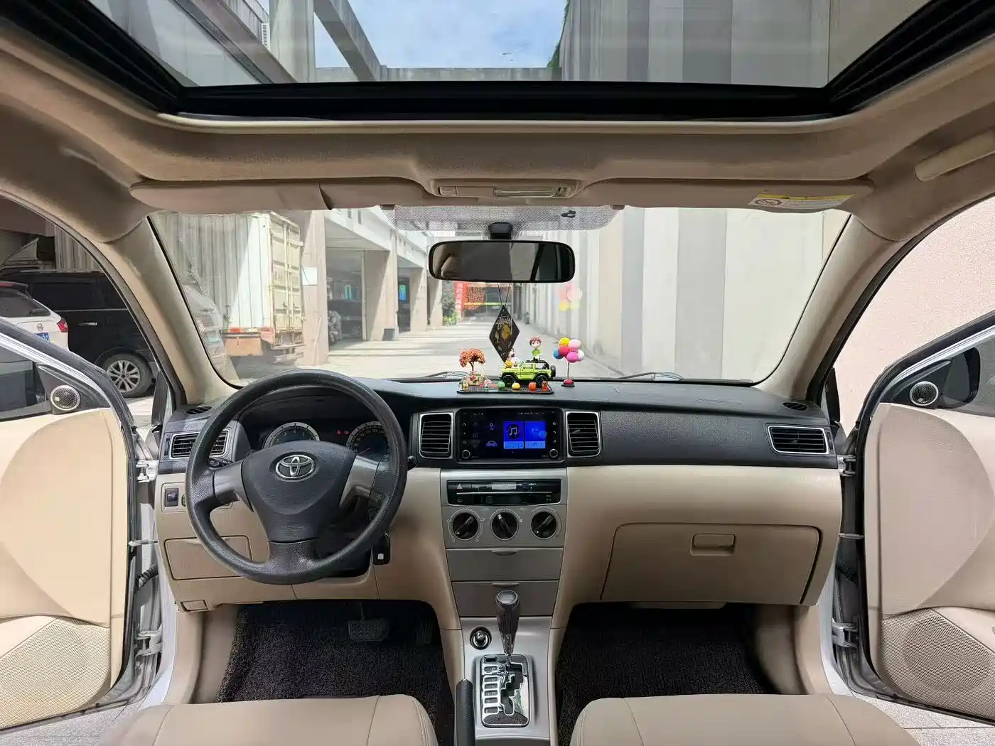 Toyota Corolla 2013 1.6L Automatic Excellence Edition фото 4