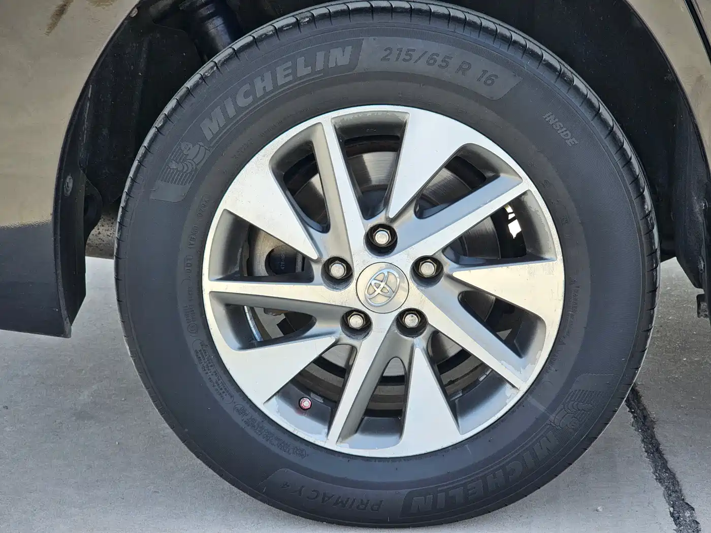 Toyota Alphard 2012 3.5L Luxury Edition фото 27