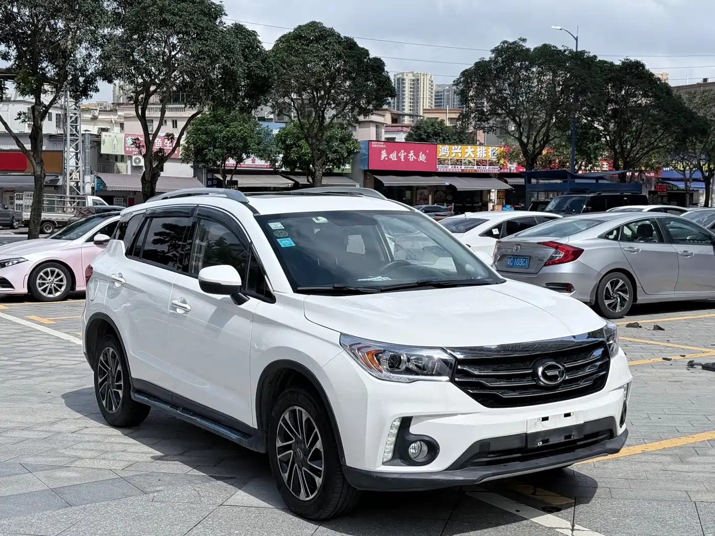 GAC Trumpchi Trumpchi GS4 2015 200T G-DCT Elite Edition фото 3