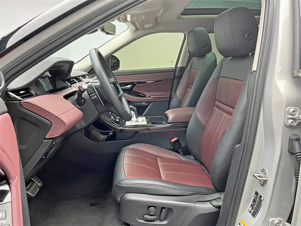 Land Rover Range Rover Evoque 2022 Range Rover Evoque L 249PS R-Dynamic Luxury Edition фото 14