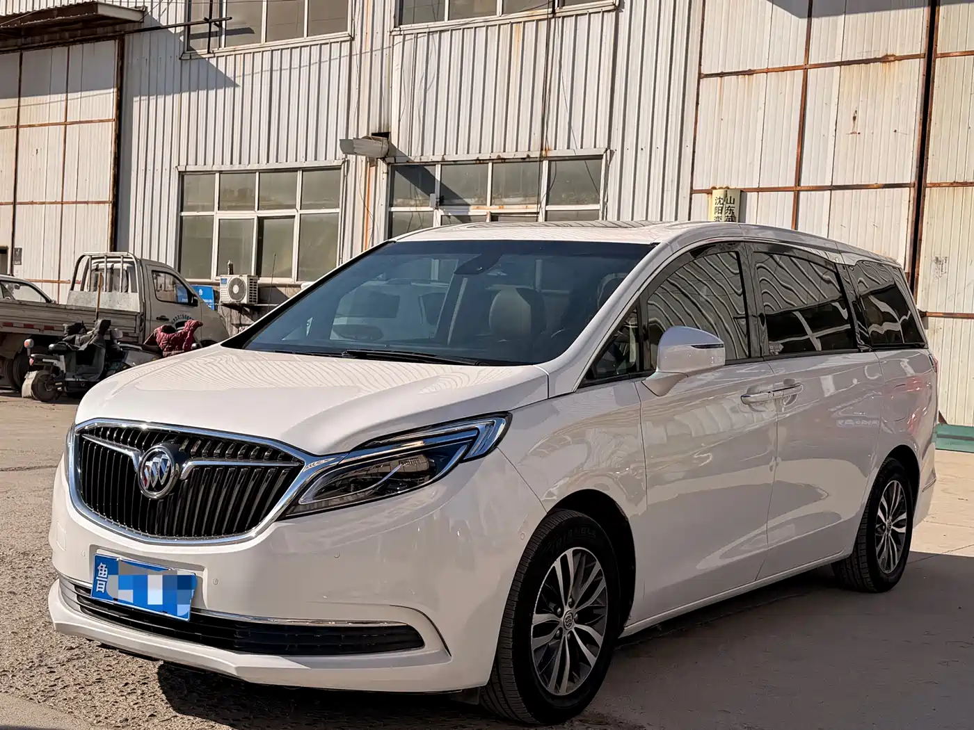 Buick GL8 2018 ES 28T Luxury Type China VI