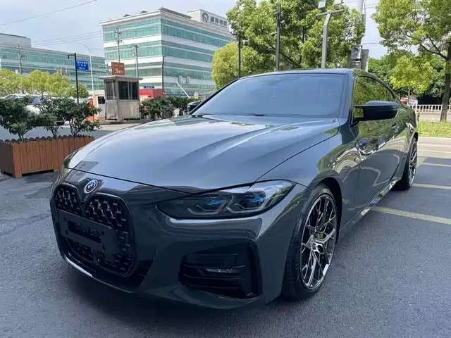 BMW 4 Series 2023 430i M Sport Shadowline Package