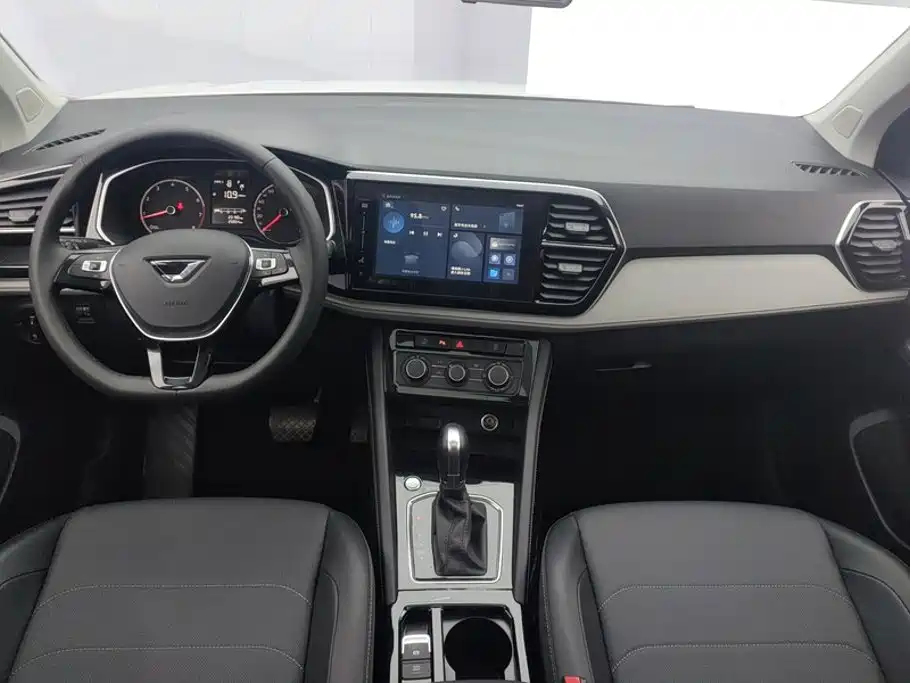 Фото 12 - Jetta VS5