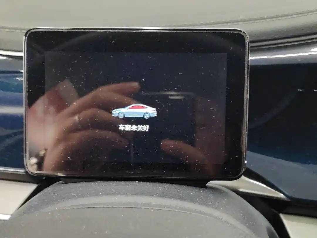 BYD Qin PLUS 2021 DM-i 55KM Flagship фото 16