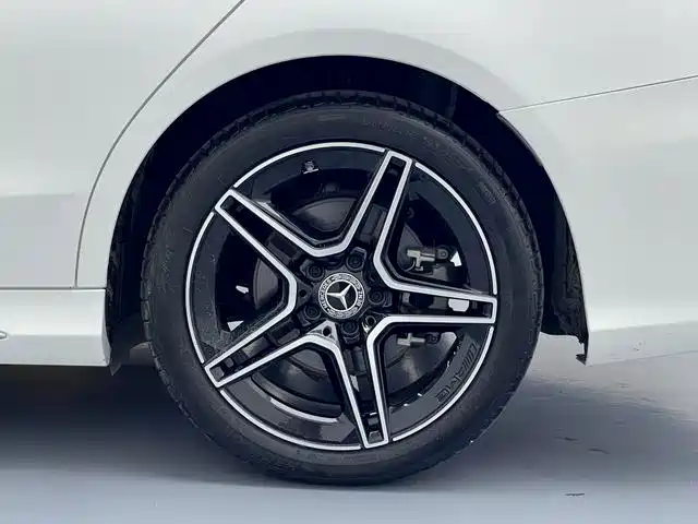 Mercedes-Benz C-Class 2021 C 260 L Sport Starry Exclusive Edition фото 16