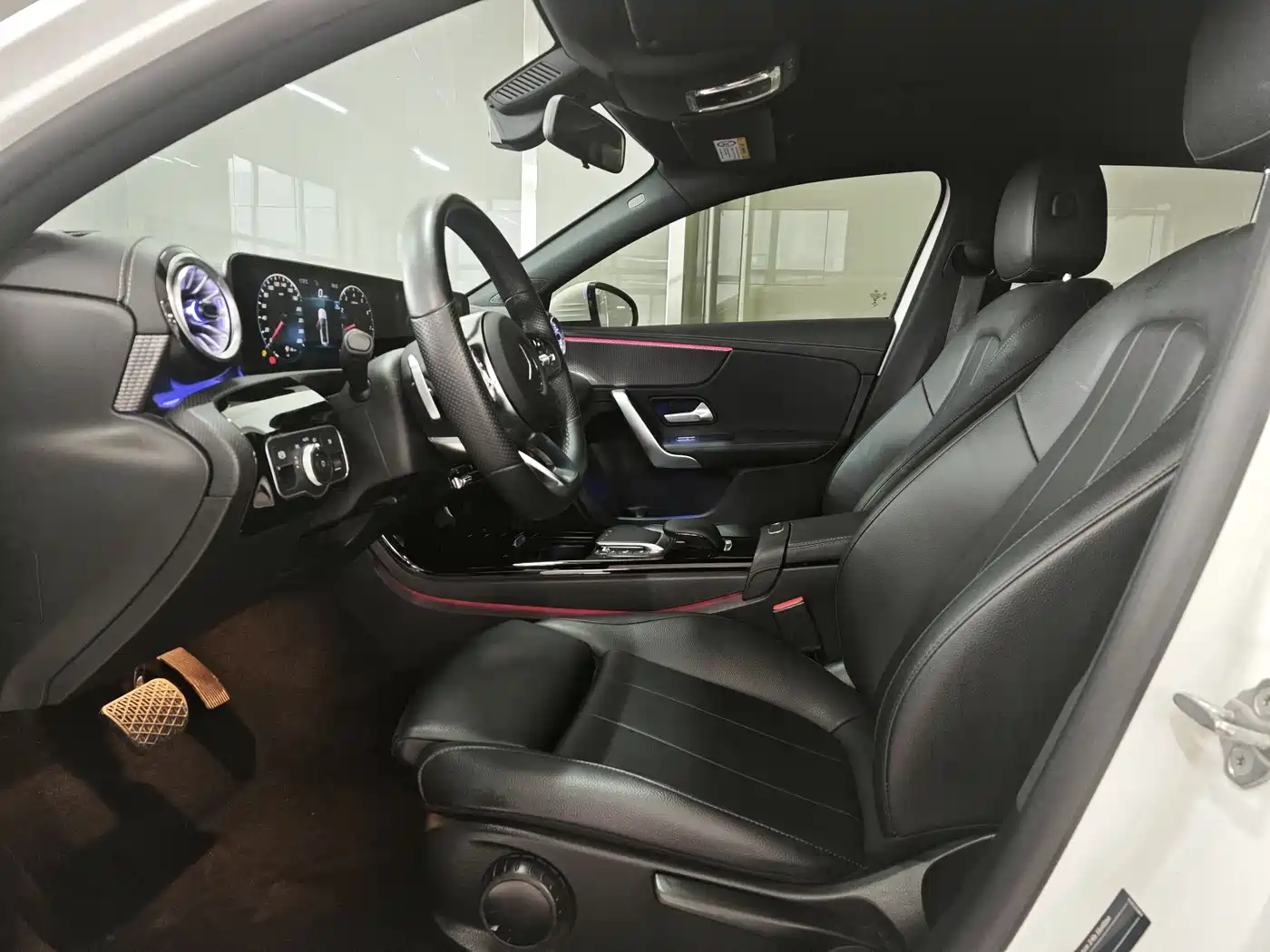 Mercedes-Benz A-Class 2022 Facelift II A 200 L Sport Sedan Fashion фото 8
